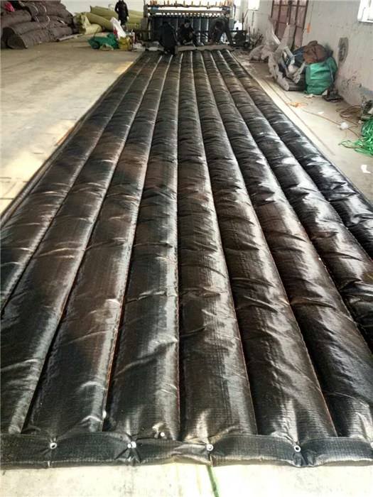 黑色120g每平方的pe编织布产品在大棚保温中广泛使用